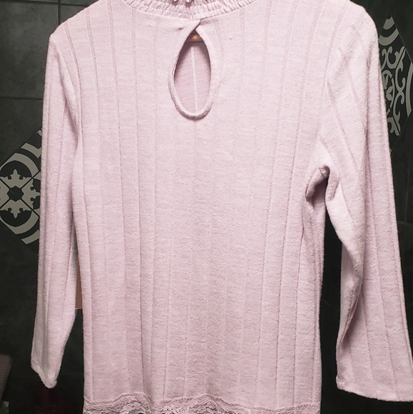 Almost Famous sweater - Picture 2 of 5